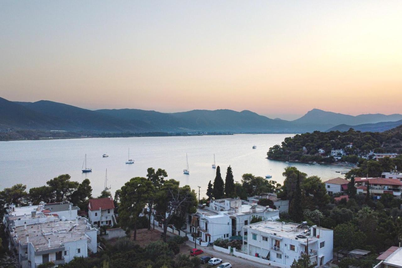 Summer Feel Suites Poros Town Екстер'єр фото