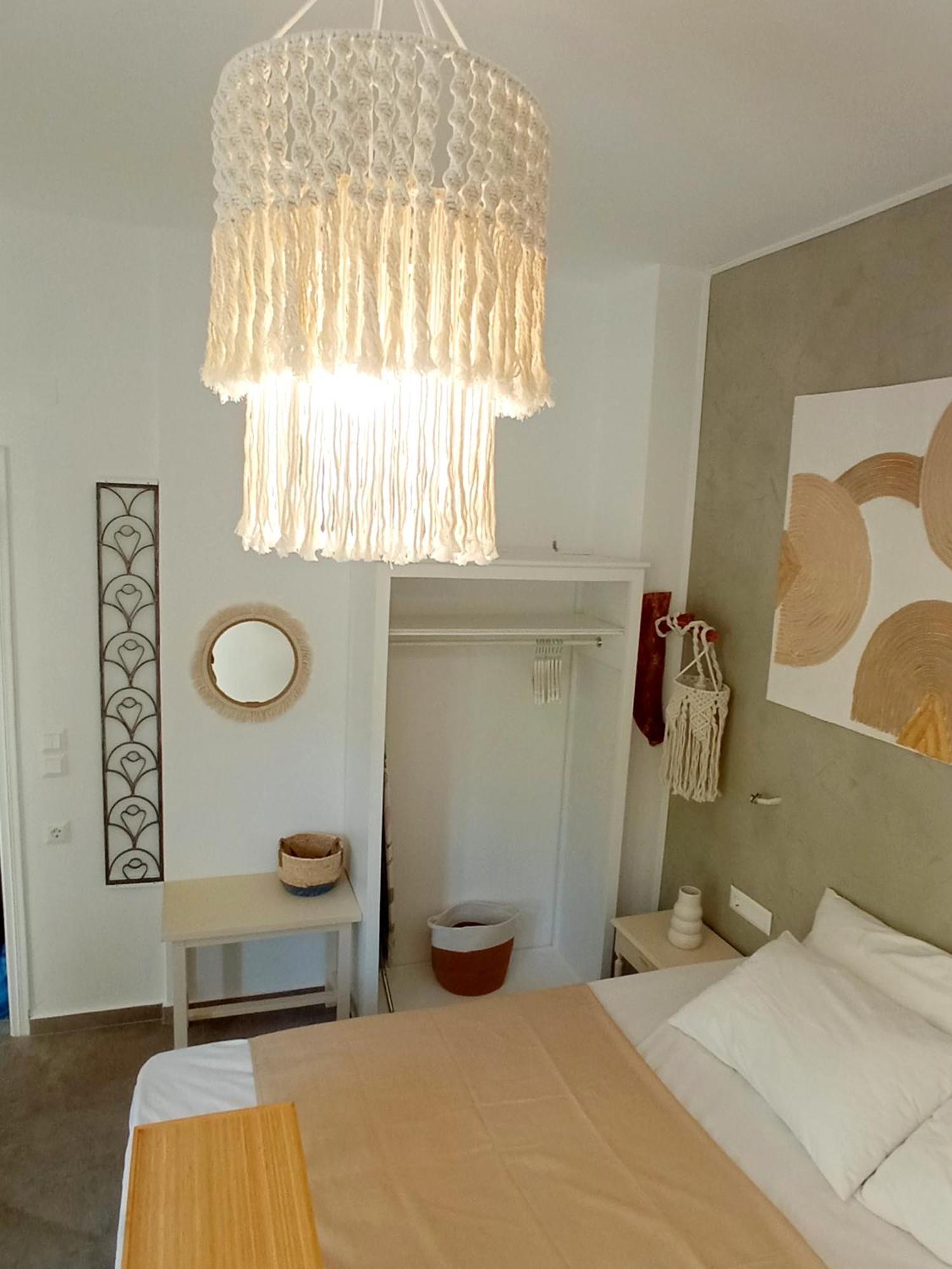 Summer Feel Suites Poros Town Екстер'єр фото